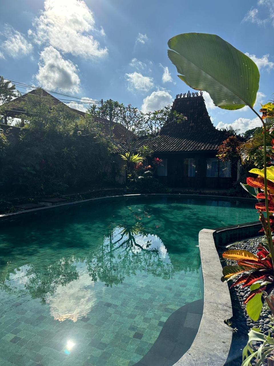 Kampoeng Joglo Abangan Ubud Esterno foto